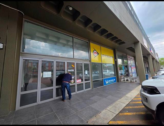 RETAIL PROPERTY TO RENT IN SILVER LAKES